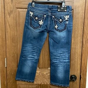 Miss Me Capri size 29